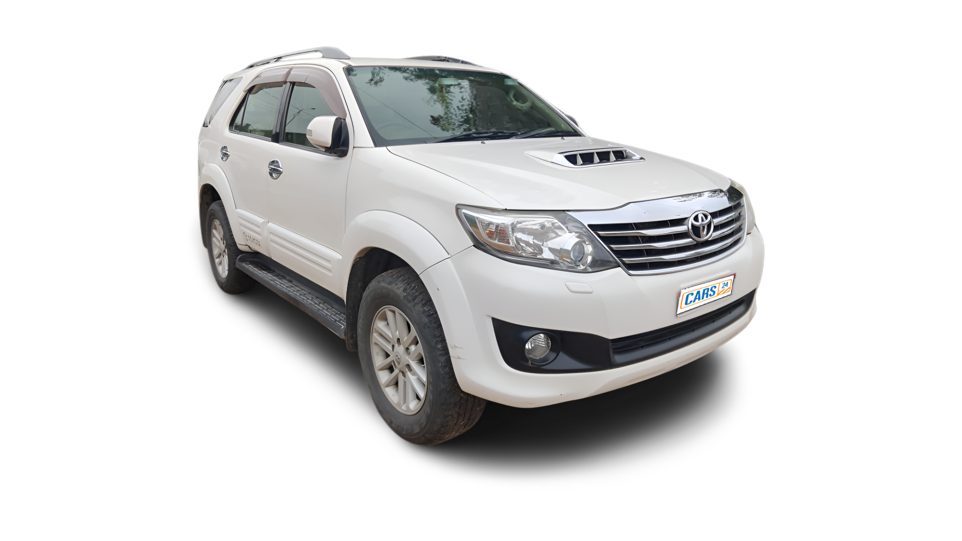 Toyota Fortuner-img